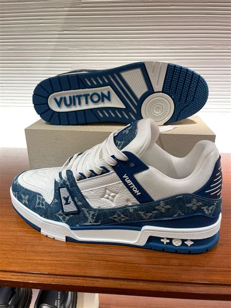 louis vuitton rugzak blauw|louis vuitton golf shoes.